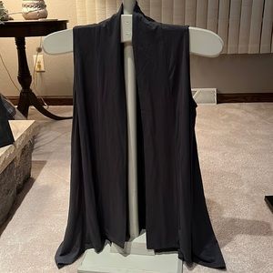 Yee - Light weight vest